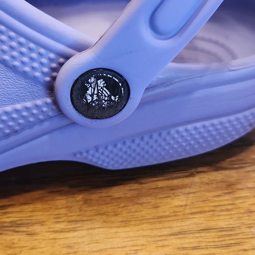 Crocs Size M2 W4